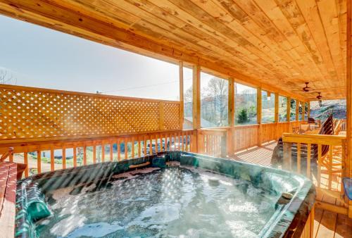 Bryson City House | 4 Bed 3 Bath Vacation home in Bryson City