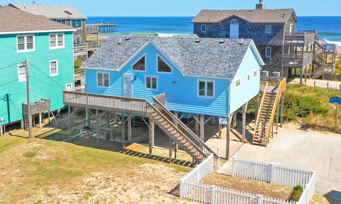 South Nags Head House | 414 - Semi-Ocean Front -South Nags Head -Walking Distance to Nags Head Pier!