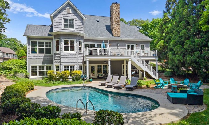 Westport Villa | 418 m² Villa ∙ 6 bedrooms ∙ 20 guests
