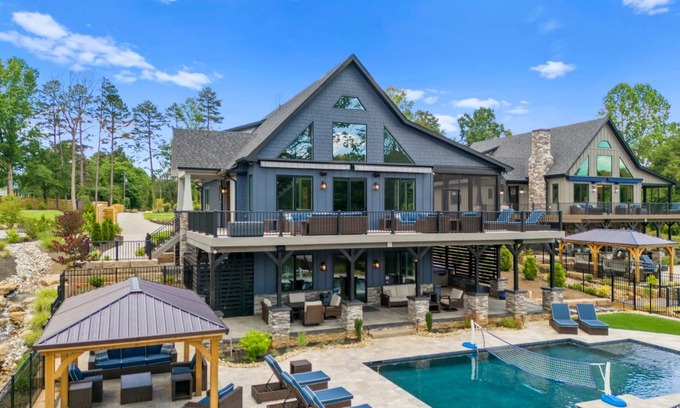 Lake Norman of Catawba House | 418 m² House ∙ 7 bedrooms ∙ 21 guests