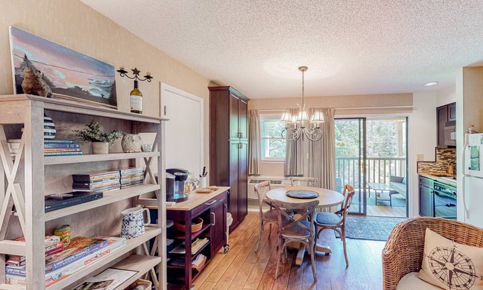 Lake Lure Apartment | 44 m² Studio flat ∙ 4 guests