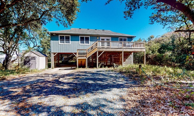 Sea Scape House | 4BR dog-friendly coastal home with open layout