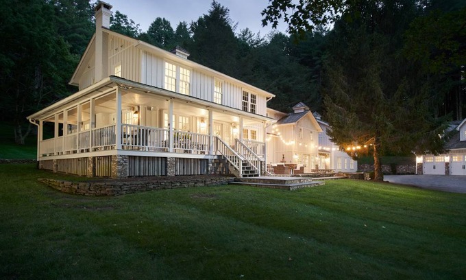 Vilas House | 557 m² Farmhouse ∙ 6 bedrooms ∙ 16 guests