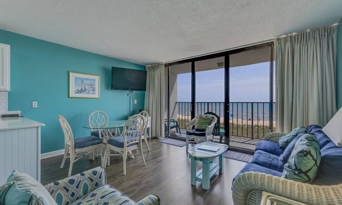 Wilmington Beach Condo | 61 m² Condo ∙ 1 bedroom ∙ 3 guests