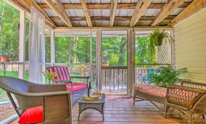 Union Mills Cottage | 63 m² Cabin ∙ 2 bedrooms ∙ 4 guests