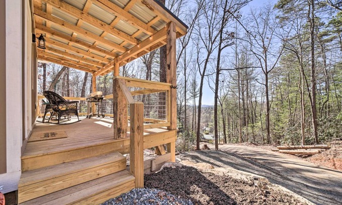 Pisgah Forest House | 63 m² House ∙ 2 bedrooms ∙ 4 guests