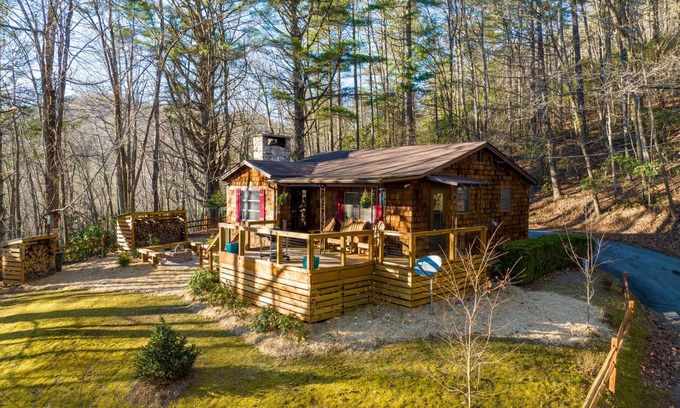Cashiers House | 84 m² House ∙ 2 bedrooms ∙ 4 guests