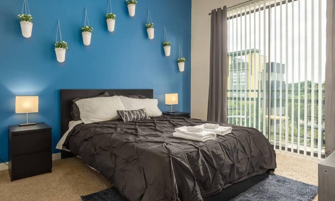 First Ward Apartment | 85 m² Apartment ∙ 1 bedroom ∙ 4 guests