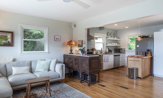Kenilworth House | 86 m² House ∙ 2 bedrooms ∙ 3 guests