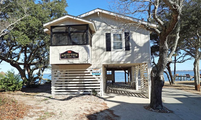 Colington Harbour House | 89 m² House ∙ 3 bedrooms ∙ 7 guests
