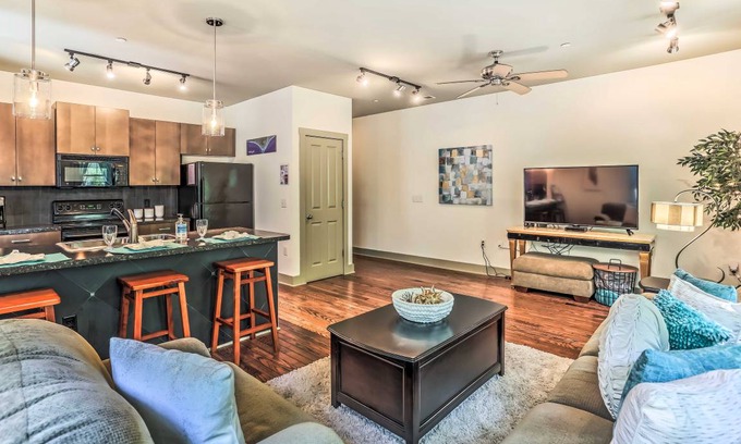 River District Apartment | 92 m² Apartment ∙ 2 bedrooms ∙ 4 guests