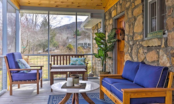 Hot Springs Cottage | 92 m² Cabin ∙ 2 bedrooms ∙ 5 guests