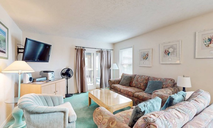 Kill Devil Hills Condo | 94 m² Condo ∙ 2 bedrooms ∙ 6 guests