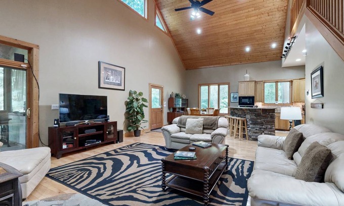 Alexander House | 94 m² House ∙ 3 bedrooms ∙ 6 guests