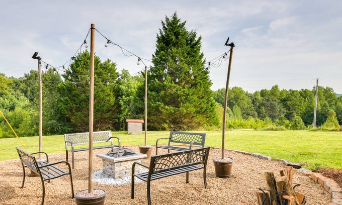 Mill Spring House | 96 m² House ∙ 3 bedrooms ∙ 8 guests