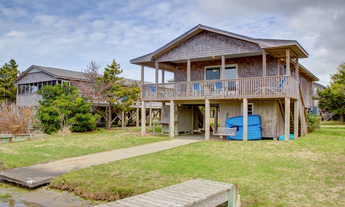 Brigands' Bay House | 98 m² House ∙ 3 bedrooms ∙ 6 guests