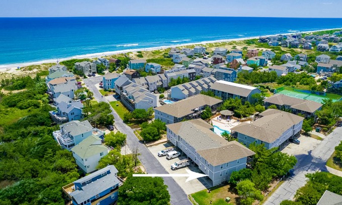 Ocean Sands Condo | 99 m² Condo ∙ 3 bedrooms ∙ 7 guests