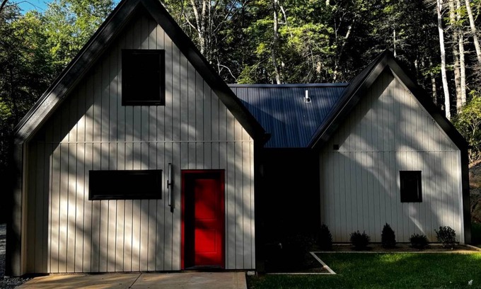 Balsam Grove Other | Accommodation ∙ 1 bedroom ∙ 6 guests
