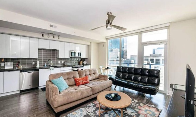 Third Ward Apartment | Apartment ∙ 1 bedroom ∙ 3 guests