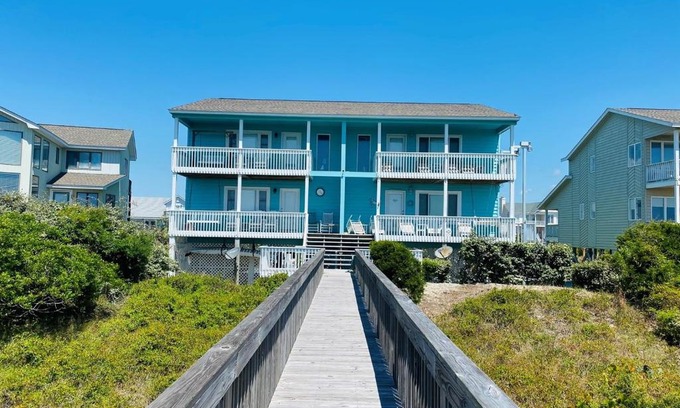 Holden Beach House | Aquamarine - Duplex