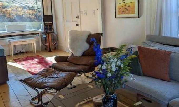 East End - Valley Street House | Artistic home w/yard ~12 min walk downtown