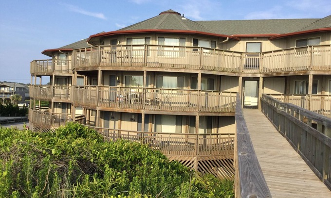 Kill Devil Hills Condo | Beachfront Condo @ Outer Banks Beach Club, 3Pools, closest to beach, & shops