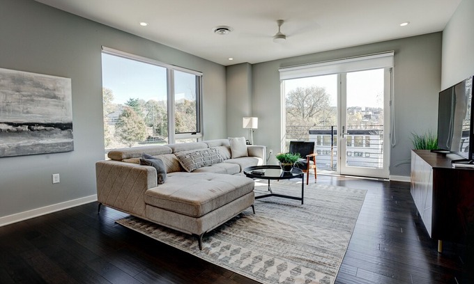 Historic Montford Apartment | Broadway Loft 310: Downtown Asheville's newest gem, upscale luxury!