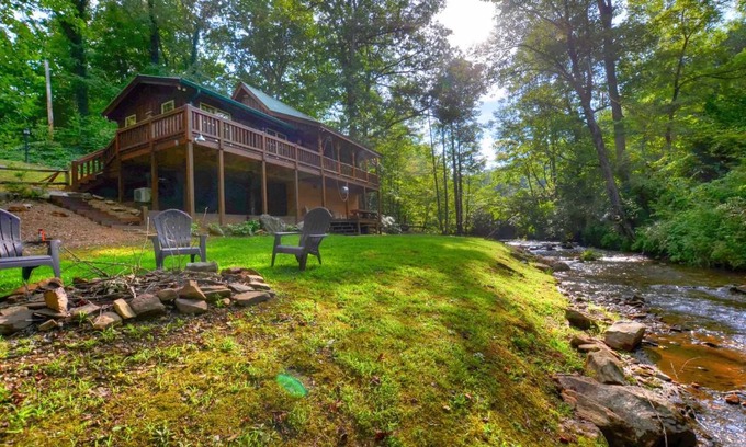 Sylva Cabin | Cabin ∙ 1 bedroom ∙ 6 guests