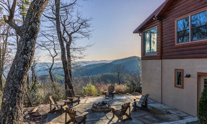 Apple Ridge Cabin | Cabin ∙ 2 bedrooms ∙ 6 guests