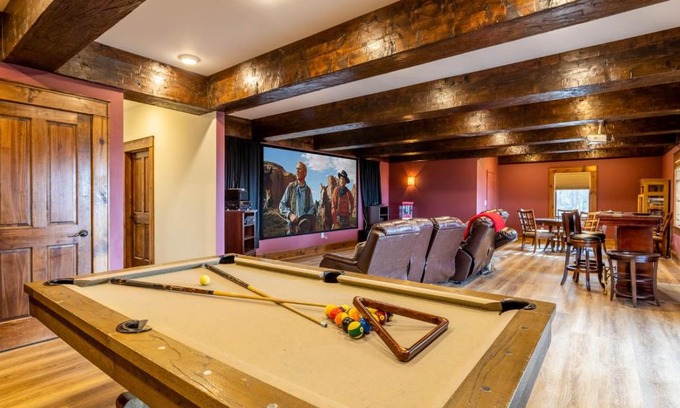 Beech Mountain House | Cardinal Perch