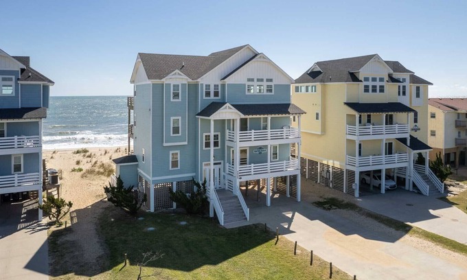 Buxton House | Charming 7-Bedroom Oceanfront + Pets Stay Free!