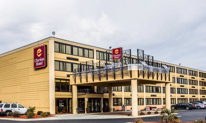 Charlotte Hotel | Clarion Hotel Charlotte Airport & Conference Center