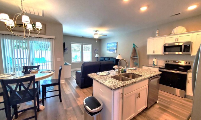 Cedar Point Villa | Coastline Townhome Beach Getaway - Located by The Emerald Isle Bridge