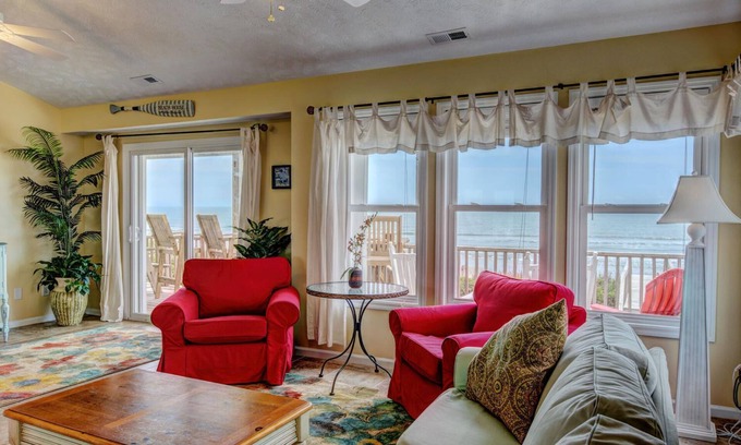 Surf City House | "Comes A Time" Oceanfront - Best Surf City location, walk to everything!