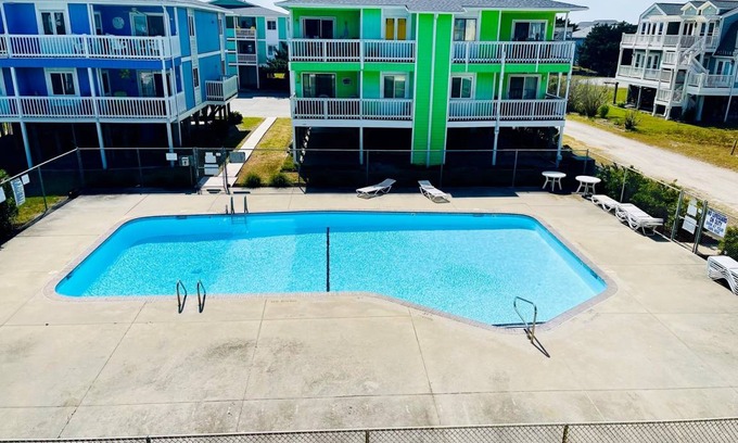 Holden Beach Condo | Condo ∙ 2 bedrooms ∙ 4 guests