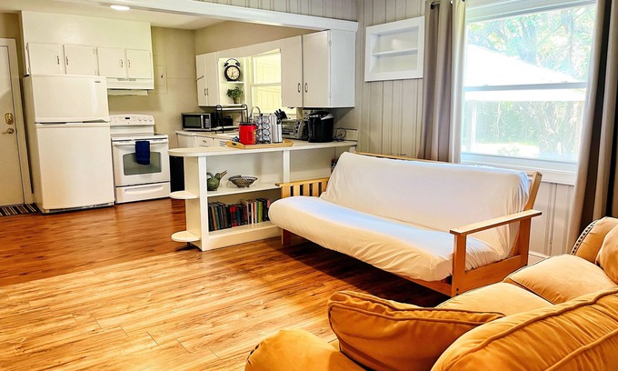 Paw Creek House | *Cute Ranch Near U.S. Whitewater Center*