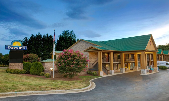 Conover Hotel | Days Inn by Wyndham Conover-Hickory