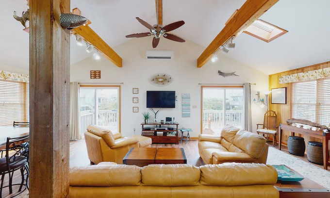 Avon House | Dog-Friendly Waterfront Home w/Free WiFi, Private Hot Tub, W/D, & Shared Pool