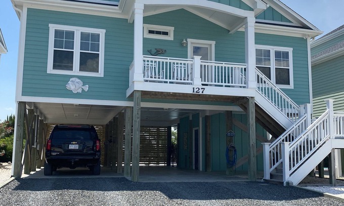 Holden Beach House | Escape to Paradise: Beach Bliss Awaits at Our Stunning Rental Retreat!