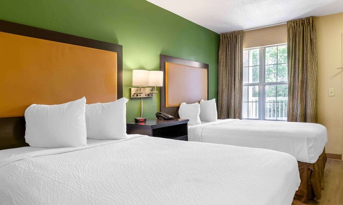 Morrisville Hotel | Extended Stay America Select Suites Raleigh RDU Airport