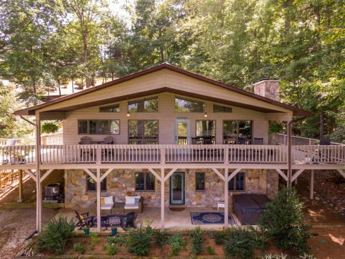 Spruce Pine House | Fairway Gem at Spruce Pine