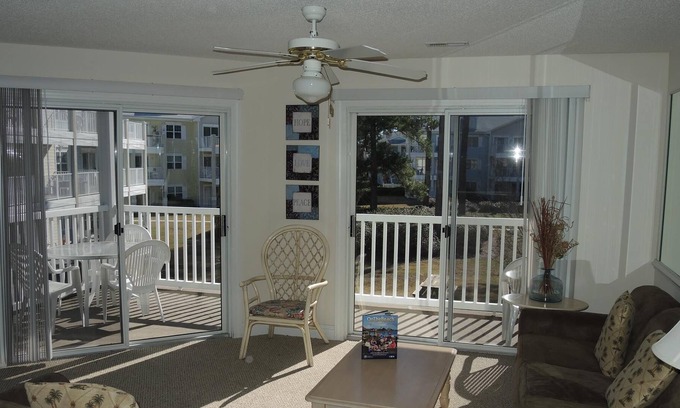 Calabash Condo | Family Friendly1 Bedroom, 1 Bath, Full Kitchen. Resort Golf course on site.(1504M)