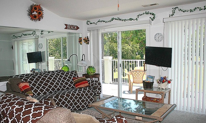 Calabash Condo | Full Kitchen, 1 Bedroom, 1 Bath, 27 Hole Golf Resort, Close to Beach in Calabash, NC(508M)