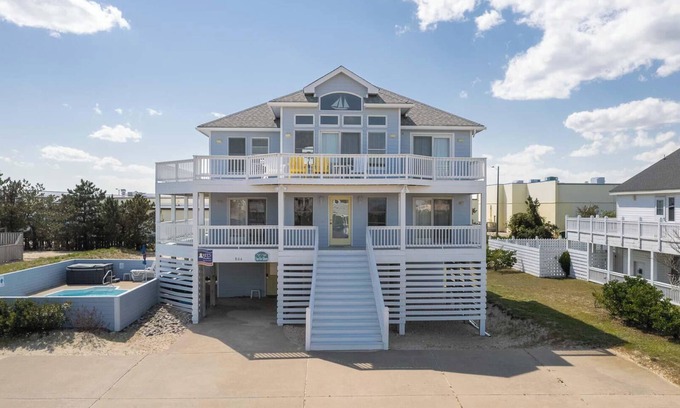 Whalehead Beach House | Fun for Shore 7-Bedroom Home in Whalehead