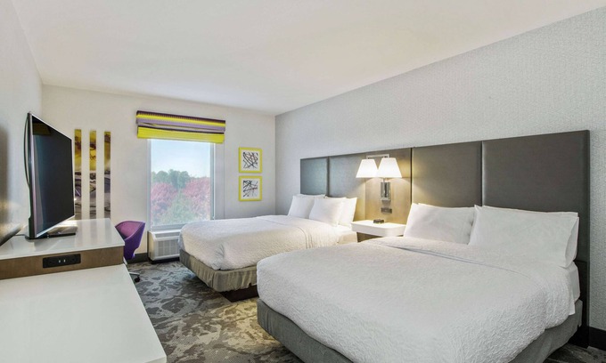 Umstead Hotel | Hampton Inn & Suites Raleigh-Durham Airport-Brier Creek