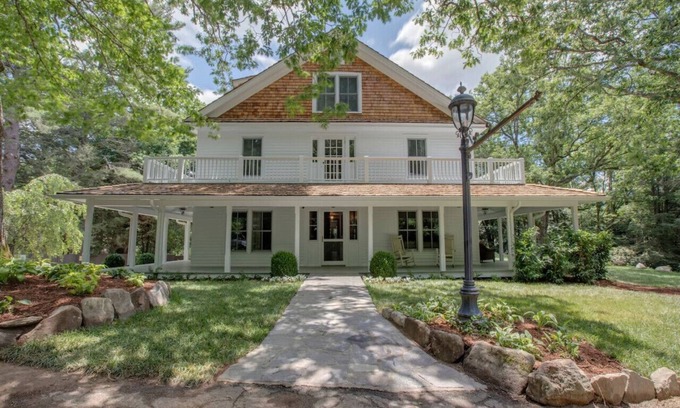 Highlands House | Highlands Fairview House
