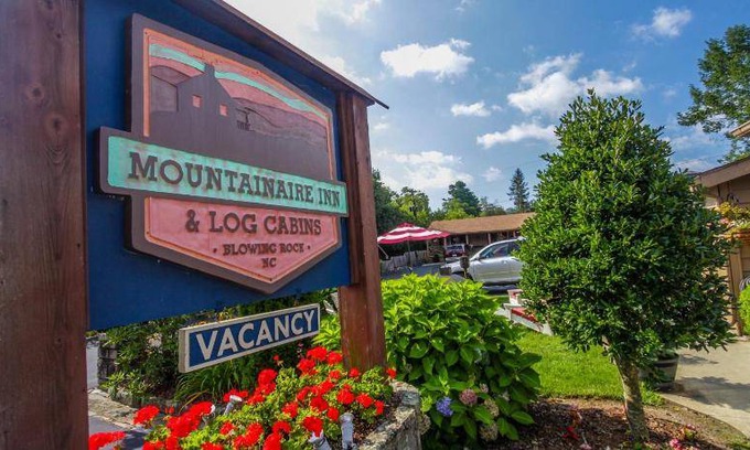 Blowing Rock Hotel | Hotel ∙ 2 bedrooms ∙ 10 guests