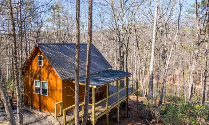 West Jefferson House | House ∙ 1 bedroom ∙ 4 guests