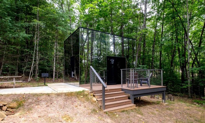 Balsam Grove House | House ∙ 1 bedroom ∙ 2 guests