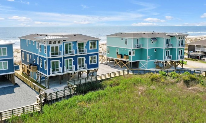 Long Beach House | House ∙ 12 bedrooms ∙ 32 guests